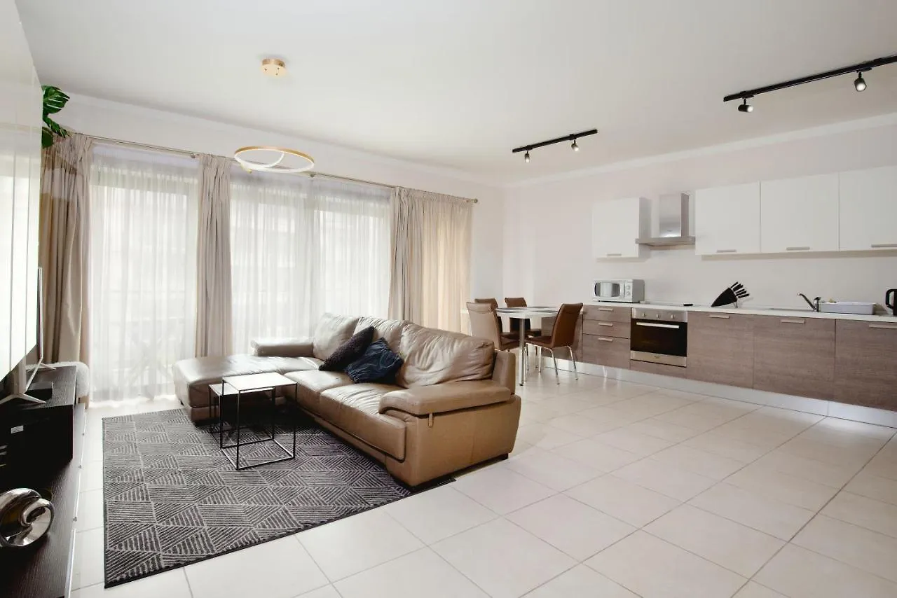 Cozy, Modern Studio Apartment In The Heart Of St Julians Saint Julian's 0*,  马耳他